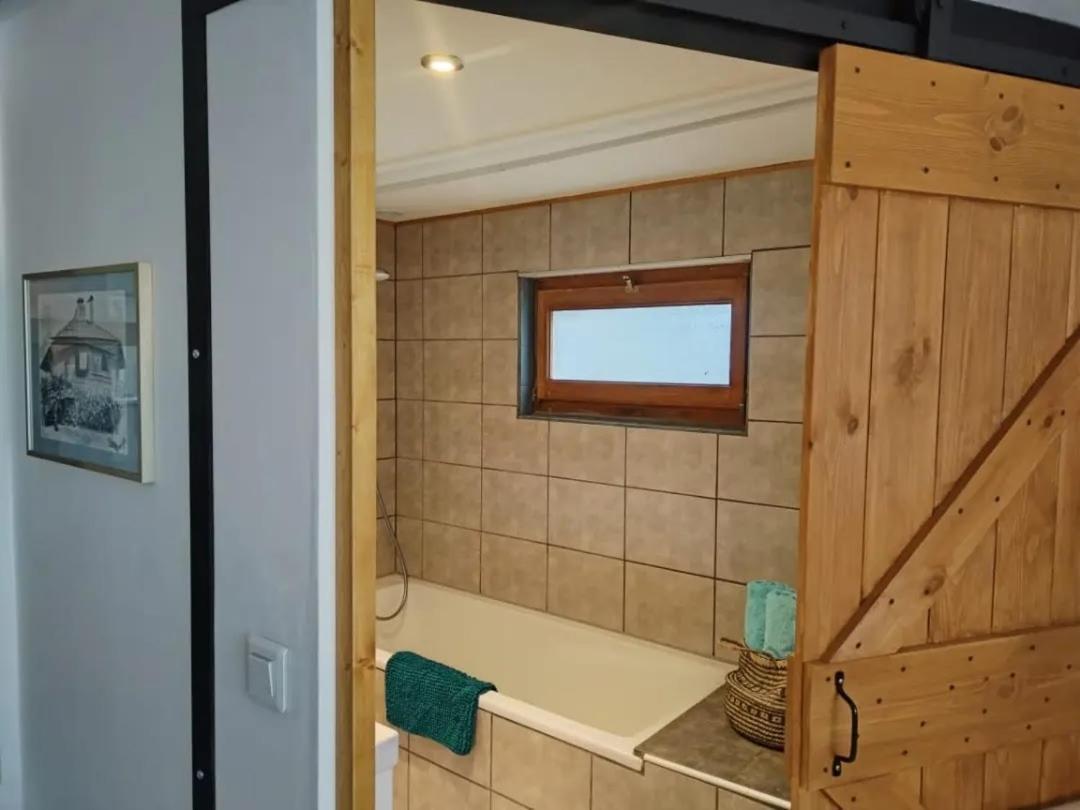 Alvéole du Léman - Appartement Le Nid du Chat Noir Sciez Exterior foto